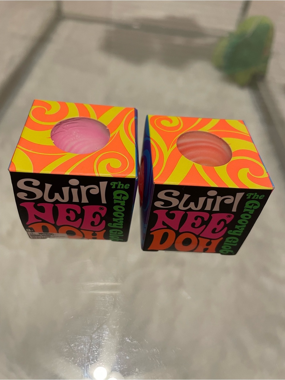 2 pack Mini Needoh Swirl the Groovy Glob